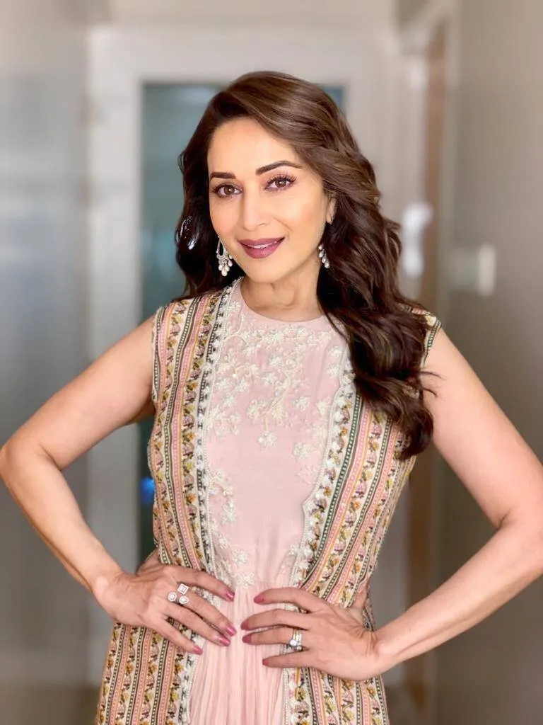 madhuri dixit 25
