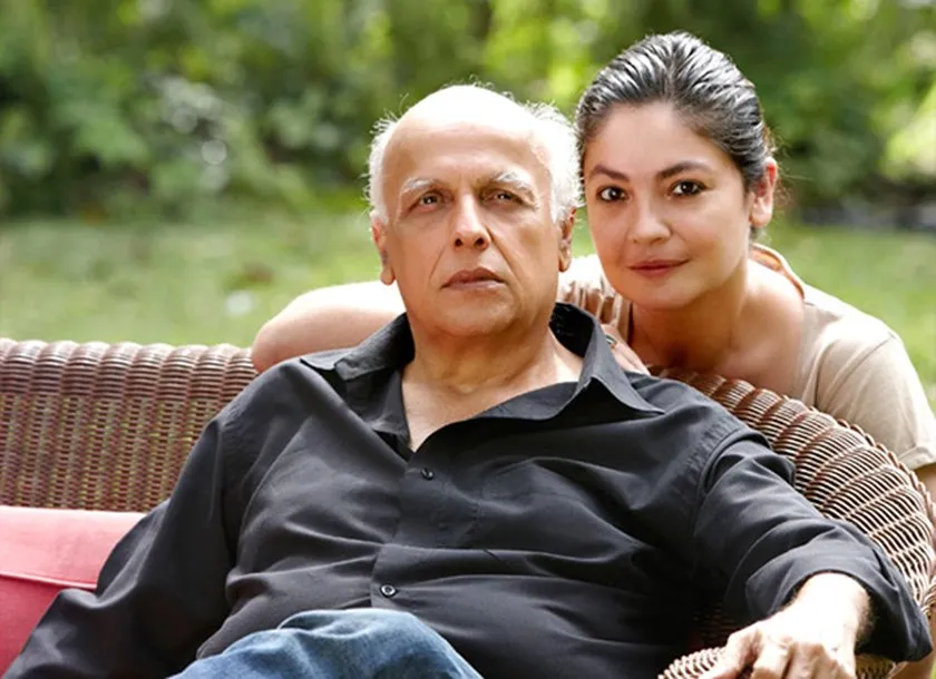 <br />
Celebrities who witnessed their fathers wedding, shahid kapoor, arjun kapoor, puja bhatt, sunny deol, sara ali khan, bollywood celebs who witnessed their fathers wedding 