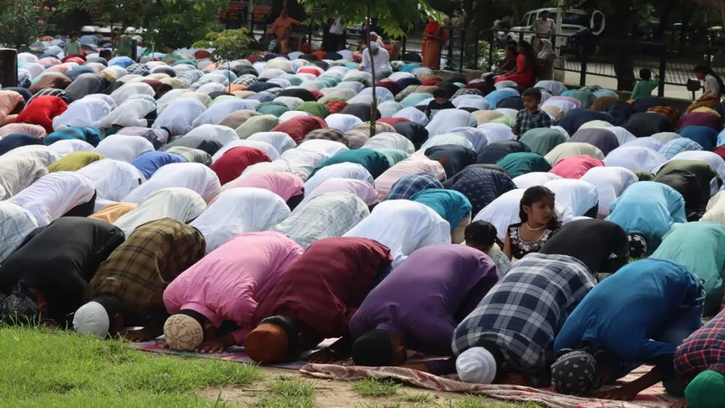 Eid al-Adha 2023, bakri eid 2023, Eid ul-Adha 2023 date and time