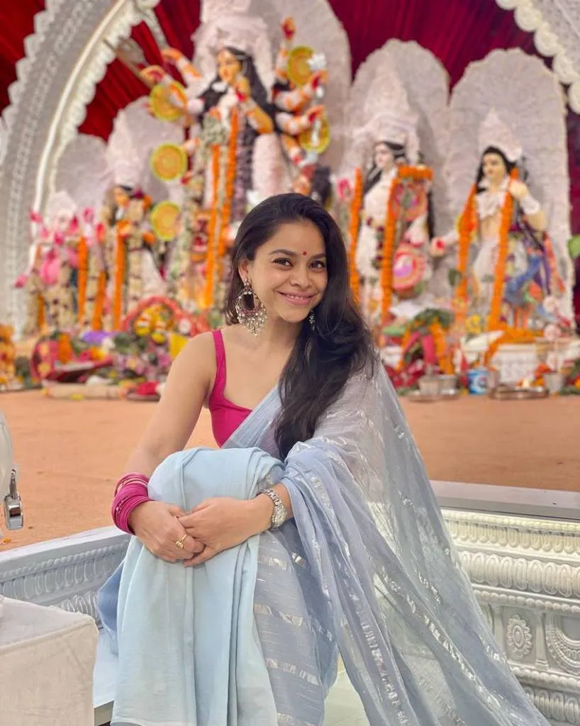 Sumona Chakravarti (Sumona Chakravarti Image)