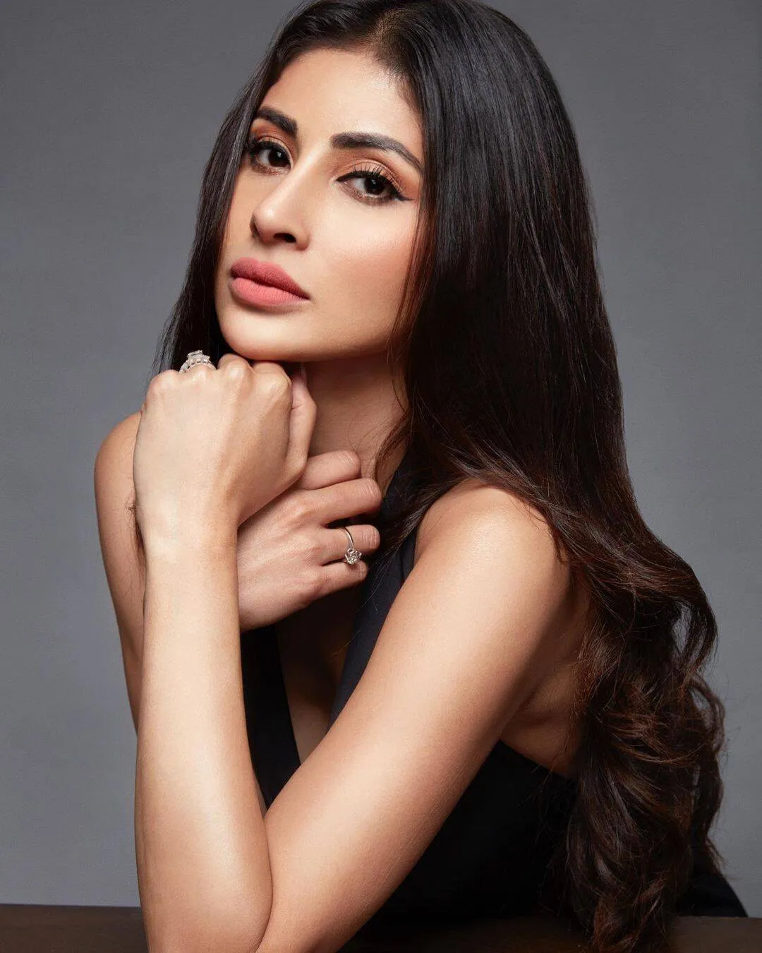 bollywood-actors-beauty-surgery