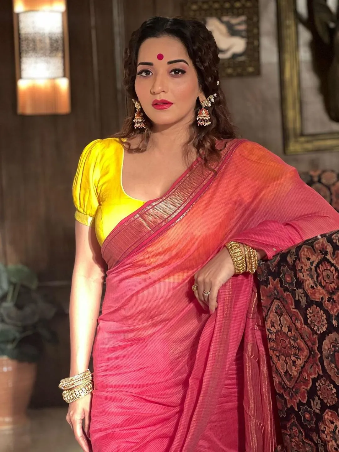 Bhojpuri actress | Monalisa photos | Monalisa tv shows | Monalisa Instagram