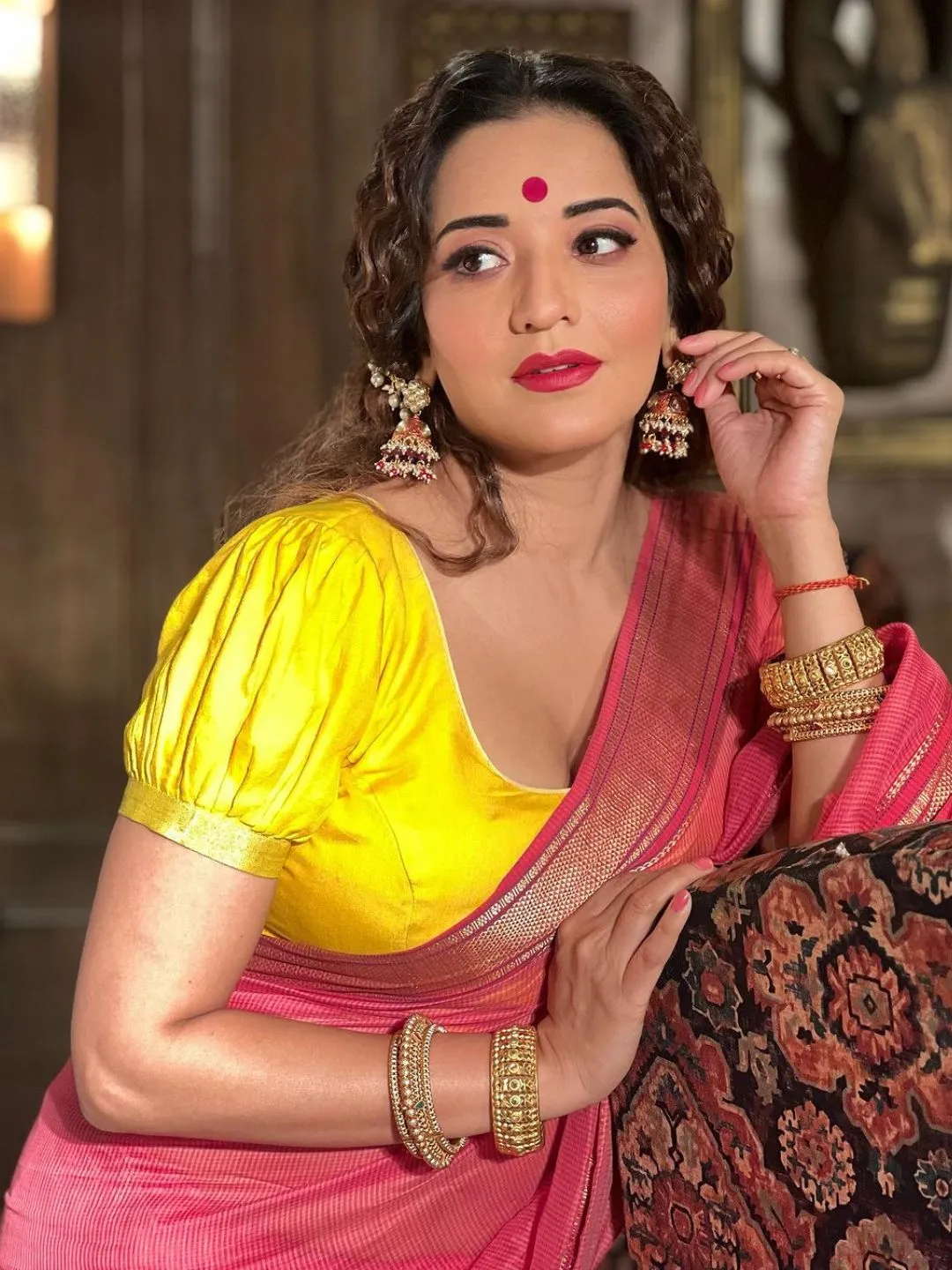 Bhojpuri actress | Monalisa photos | Monalisa tv shows | Monalisa Instagram