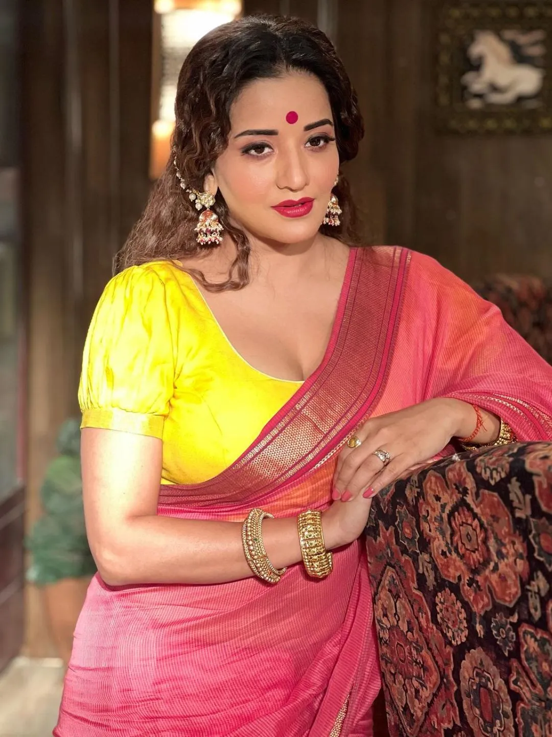 Bhojpuri actress | Monalisa photos | Monalisa tv shows | Monalisa Instagram