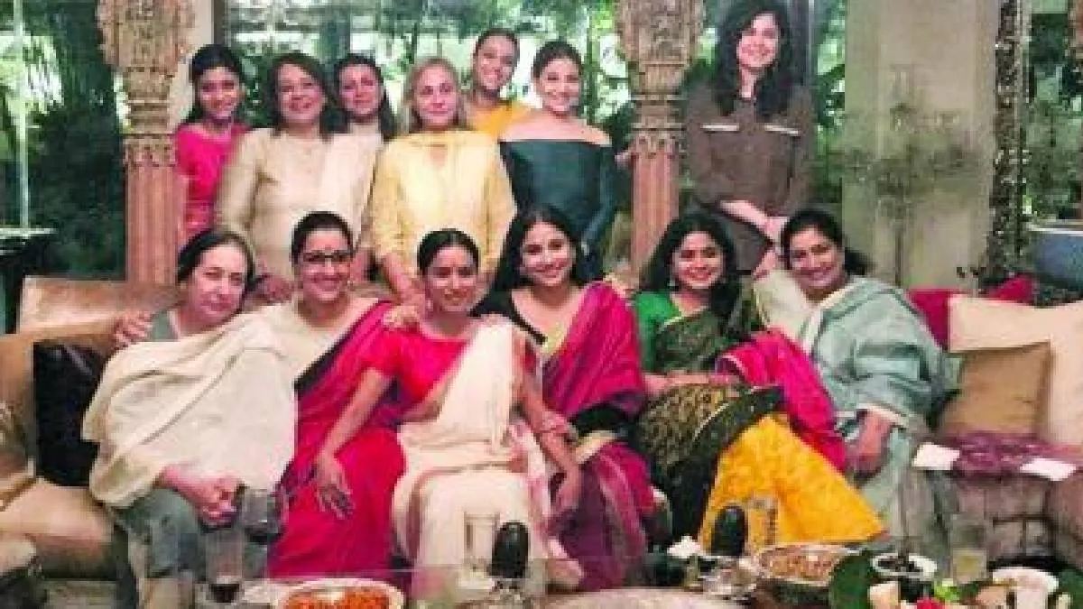 Lust Stories 2 Fame Actress Tilottama Shome Is Jaya Bachchan Daughter In Law Amruta Subhash Bold Chemistry With Actress Is Praised