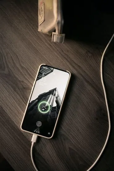 mobile ( unplash )