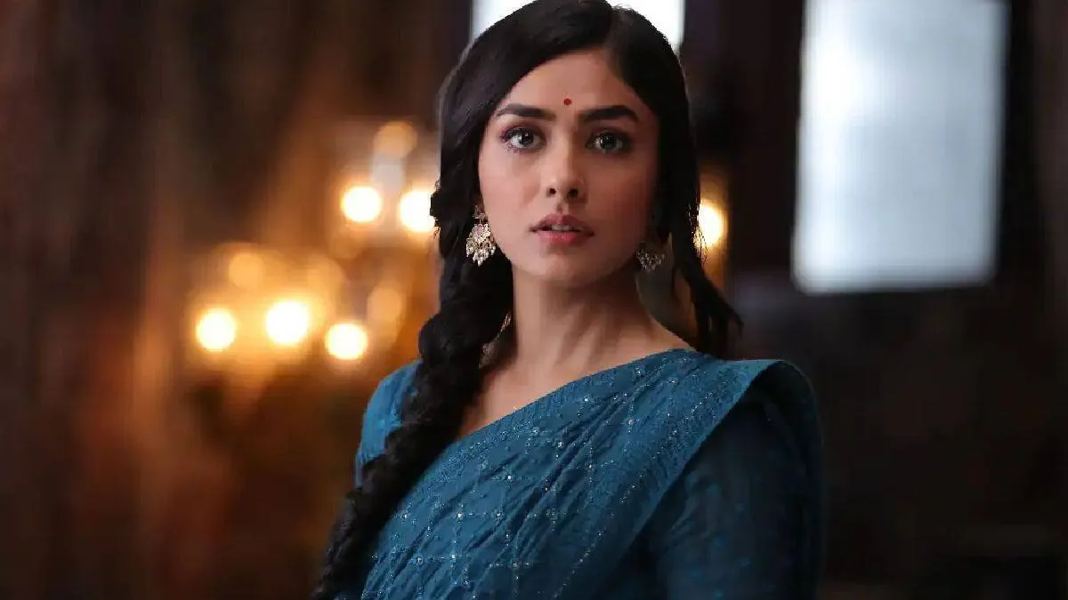 mrunal-thakur-most-expensive-actress-in-south-industry