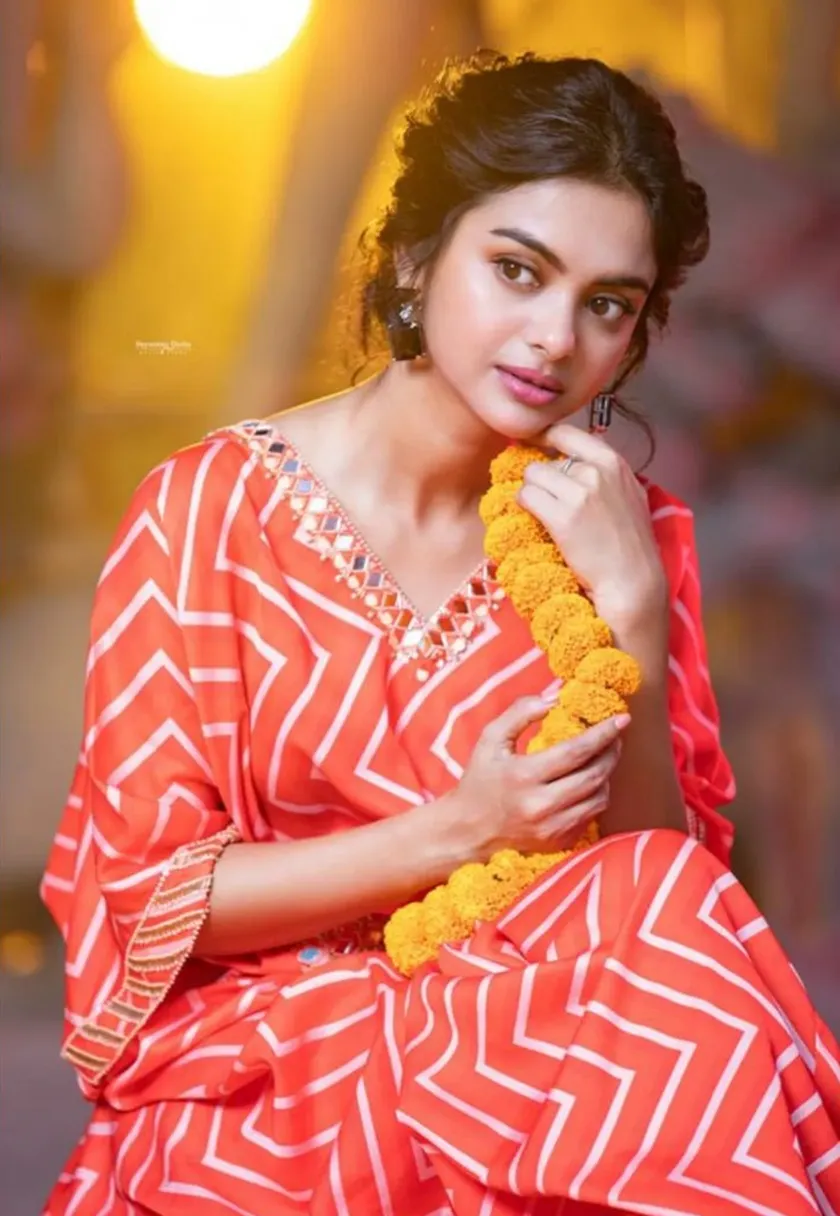  solanki roy, shohorer ushnatama dine,  solanki roy news,  solanki roy tollywood,  solanki roy web series, শোলাঙ্কি রায়, শহরের উষ্ণতম দিনে, shohorer ushnatama dine box office, solanki roy actress, solanki roy relationship,  tollywood news, entertainment news, latest entertainment news, বিনোদন, আজকের বিনোদনের খবর, ie entertainment news, entertainment update, Indian express entertainment news