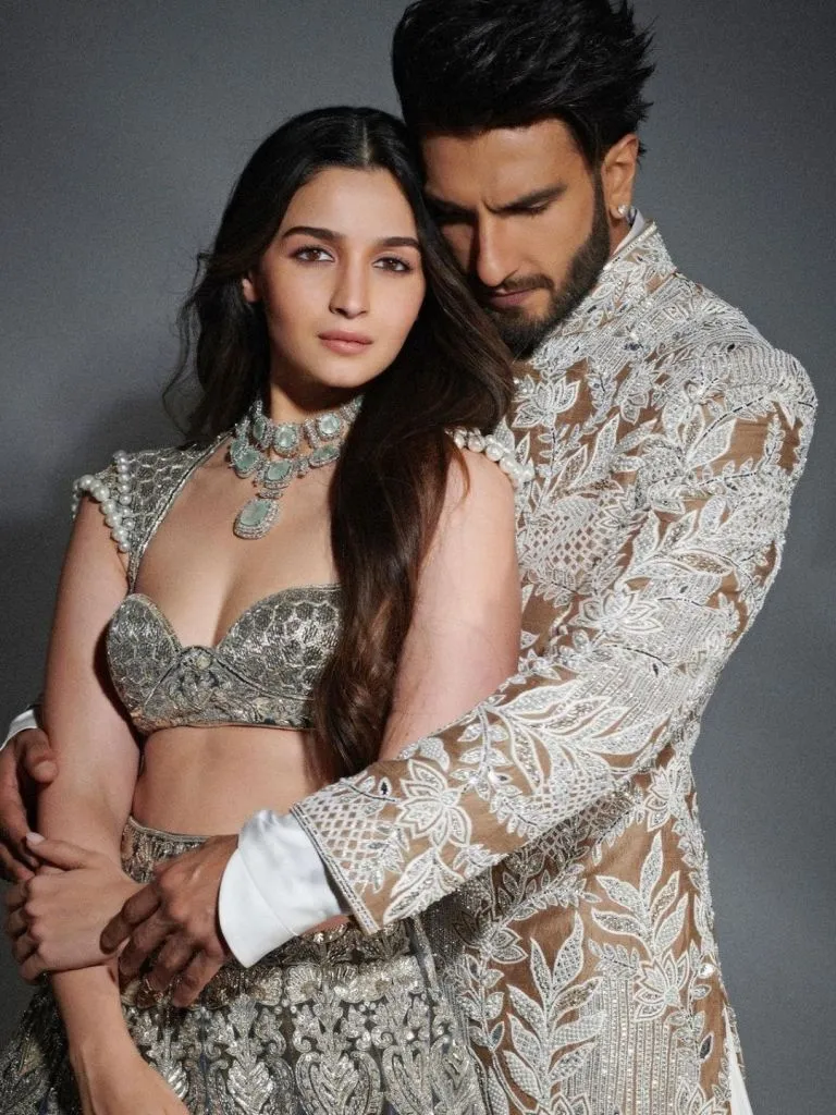 Alia Bhatt Alia Bhatt photos Alia Bhatt Net Worth| Alia Bhatt Movies