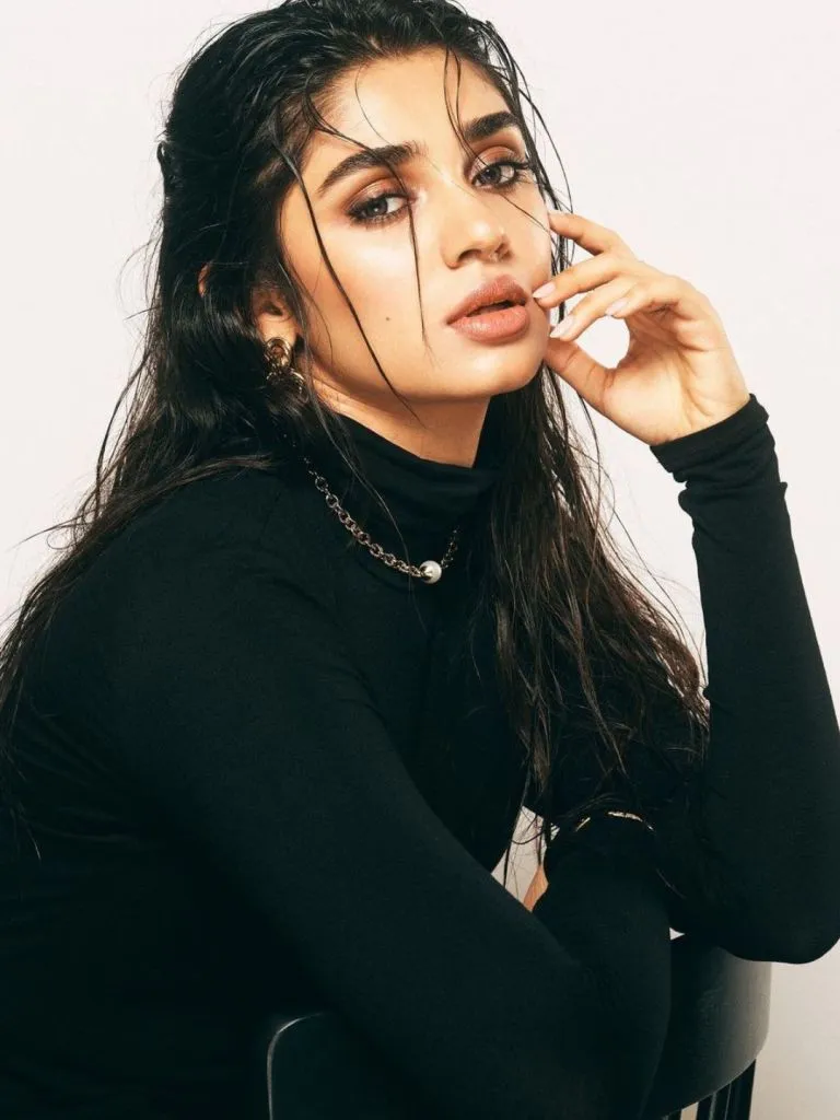 krithi shetty | krithi shetty hd images| krithi shetty latest photos| Krithi Shetty Instagram