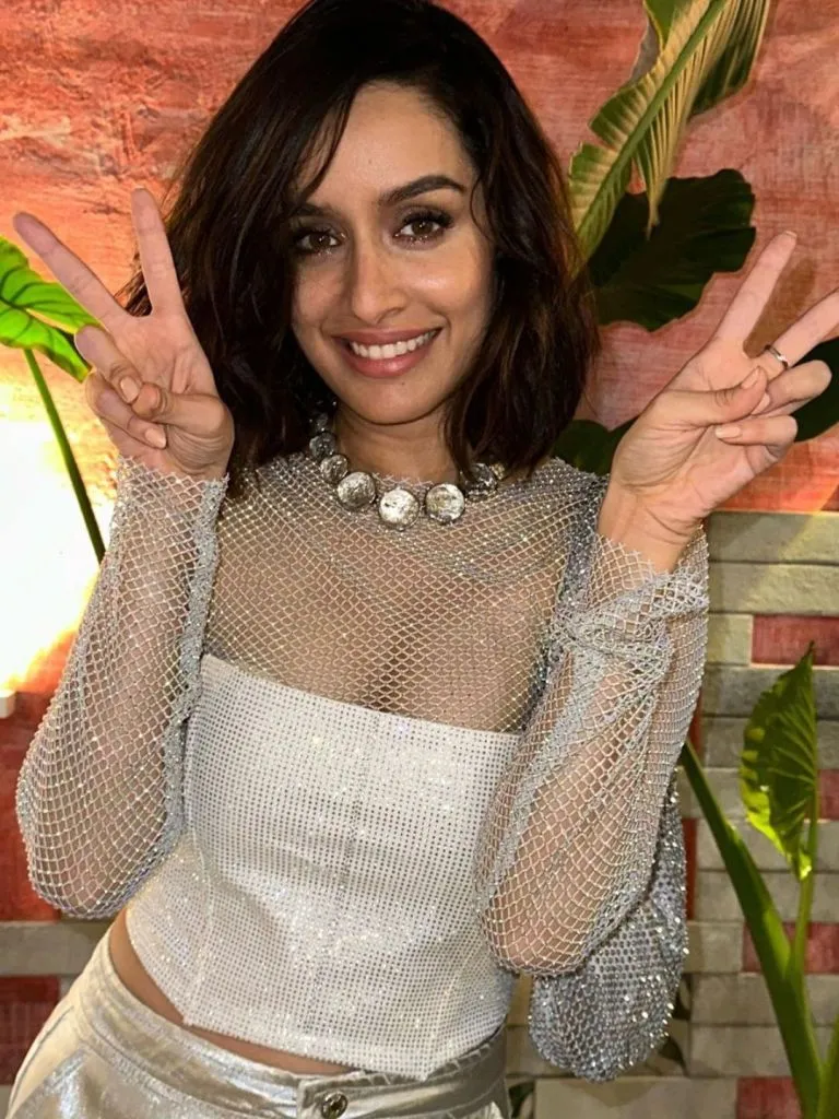 Shraddha Kapoor| Shraddha Kapoor Latest Pics | Shraddha Kapoor New Photos | Shraddha Kapoor Instaram | Shraddha Kapoor Mobvie