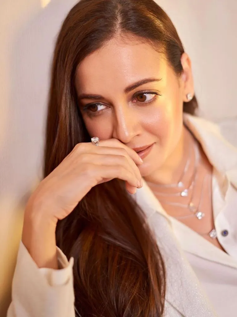 Dia Mirza Dia Mirza Latest Photos| Dia Mirza Instagram| Fashion Tips