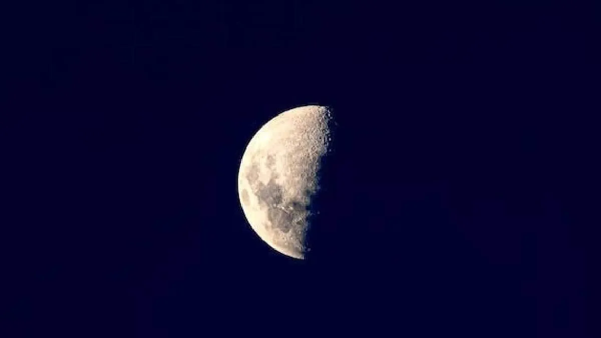 India chandrayaan 3 moon mission do you know who sells the land of lunar who is the owner and where is its registry