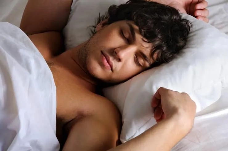 do not wear underwear while sleeping at night (5)
