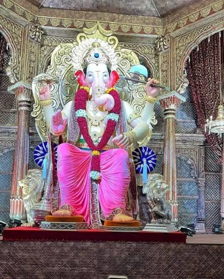 Lalabaugcha Raja