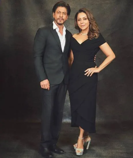 Gauri Khan education