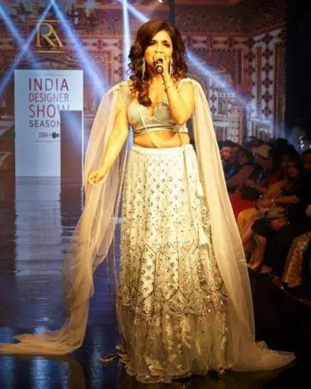 Shibani Kashyap sonfgs