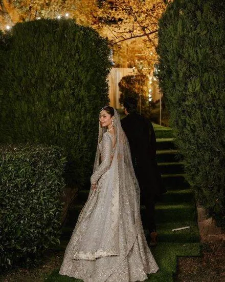 mahira khan latest video
