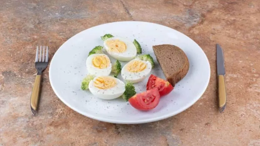 never do mistakes while eating eggs