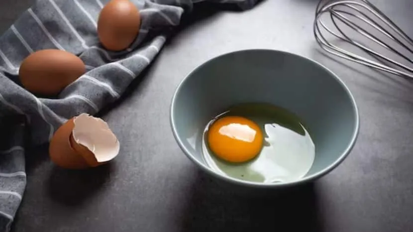 know right way of eating egg