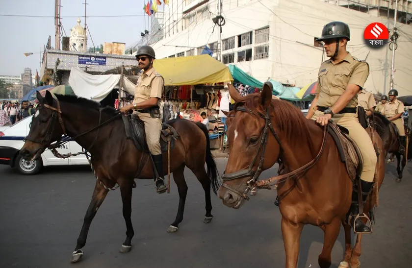 এছাড়া ঘোড়াদের প্রশিক্ষণের জন্য ২০০৬ সালে কলকাতা ময়দানে একটি হর্স রাইডিং স্কুলও তৈরি হয়। ছবি- শশী ঘোষ