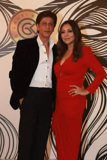 Shahrukh Khan Networth, Karan johar boyfriend