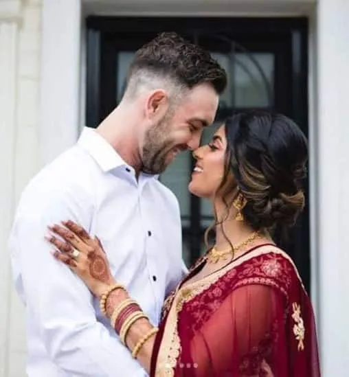 Glenn Maxwell Love Story