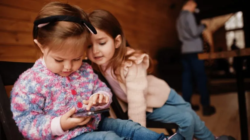 Children Addicted to Mobile