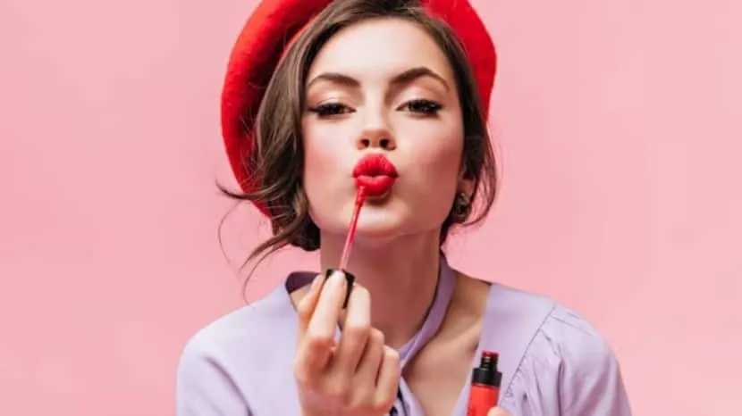 Harmful side effects of using lipstick regularly