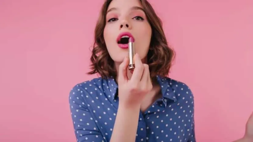 Harmful side effects of using lipstick regularly