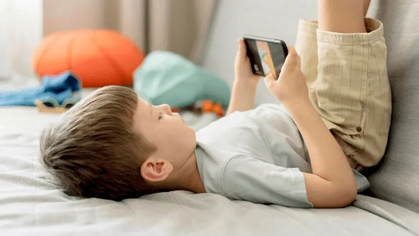 Children Addicted to Mobile