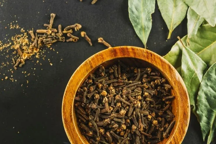 health-benefits-of-clove