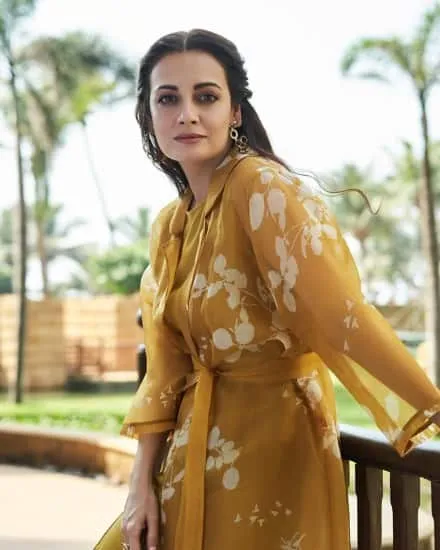 dia mirza images