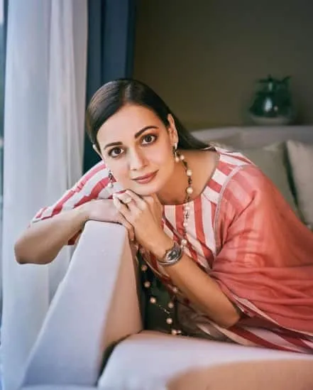 dia mirza news