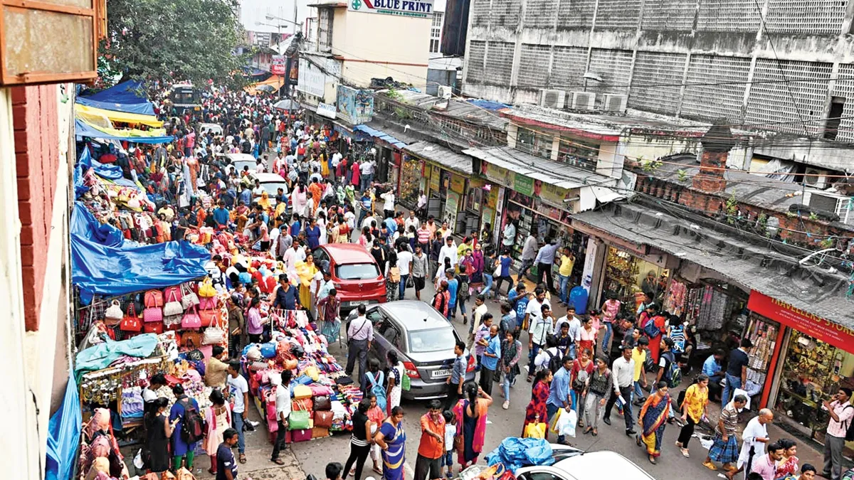Deadline for hawkers around kolkata New Market area