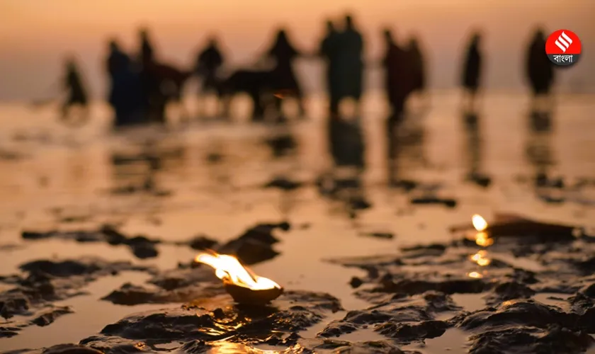 devotees gathered for holy dip in gangasagar