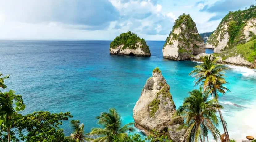 travel budget friendly international beach
