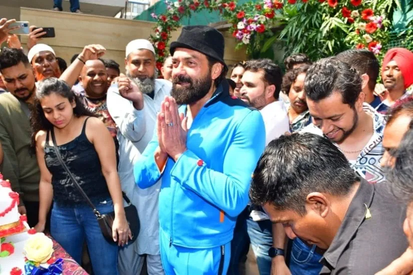 Bobby Deol birthday celebration