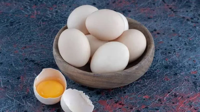 Should Eggs Be Kept In The Fridge Or Outside Know What Is The Right Way