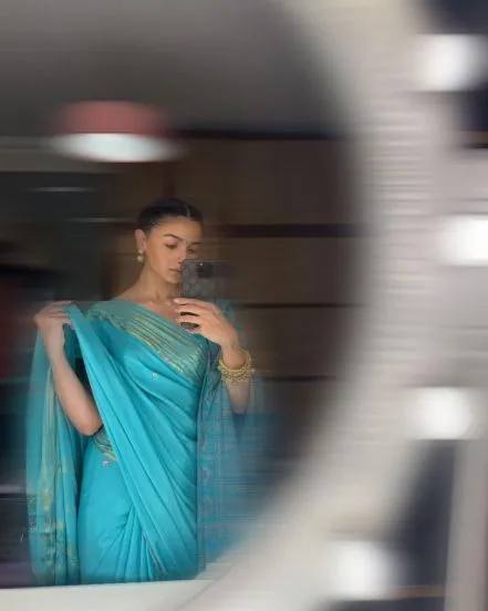 alia-bhatt-ramayan-theme-saree