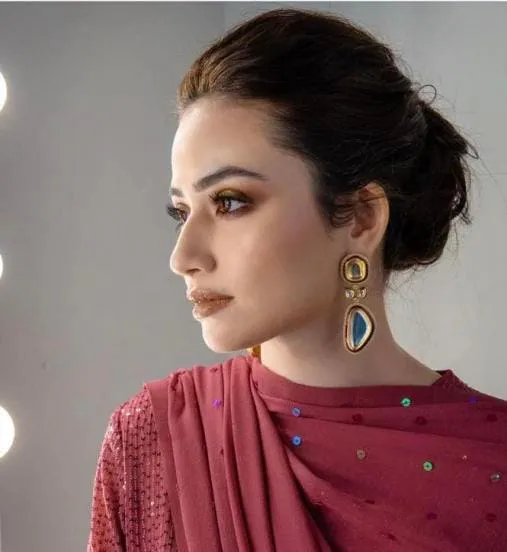 who is Shoaib Malik wife Sana Javed