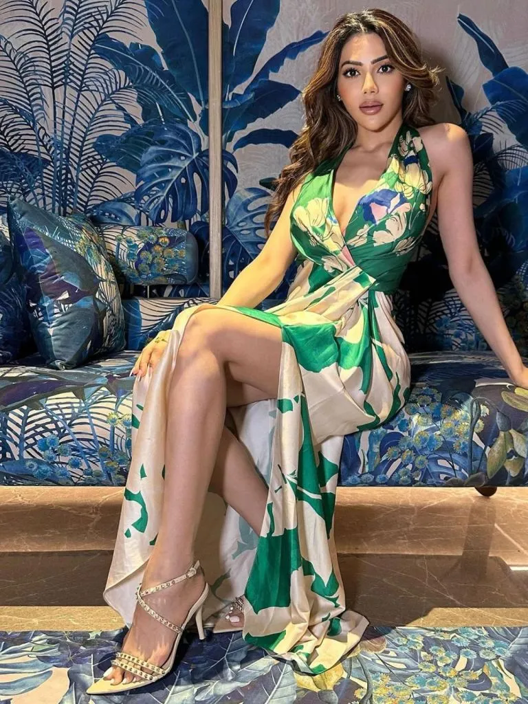 Nikki Tamboli | Nikki Tamboli Latest Photos | Nikki Tamboli Hot Pic| Actress Hot Pic| Nikki Tamboli Instagram
