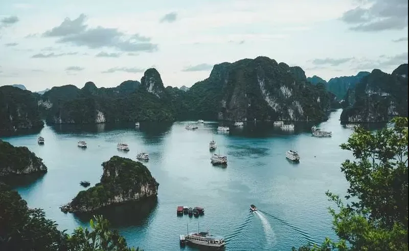 travel budget friendly international beach
