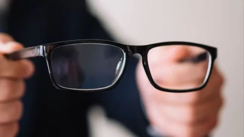 How to Clean Glasses