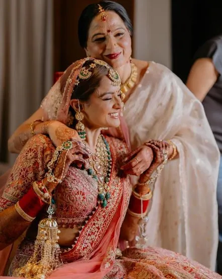 Asmita Sood marries boyfriend Siddh Mehta 