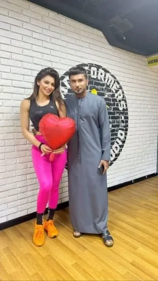 Urvashi-Rautela-birthday-photo