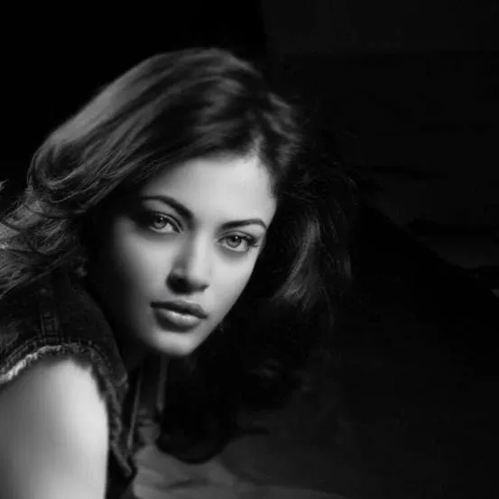 Sneha Ullal 