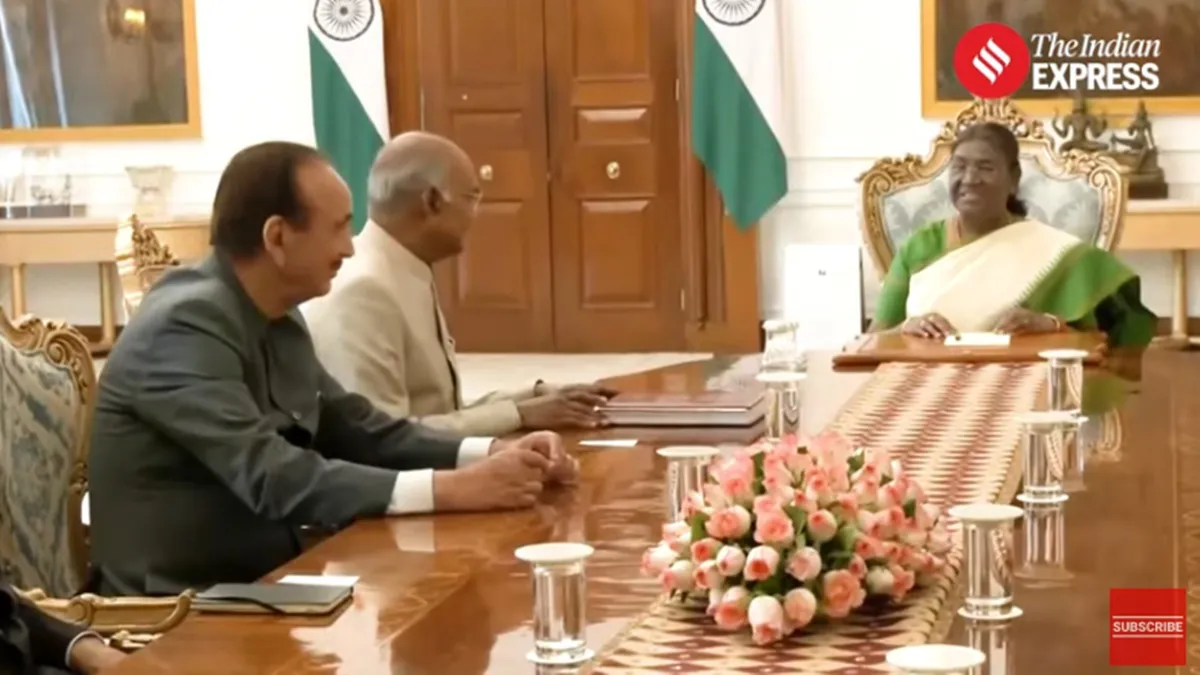 Murmu, Meeting