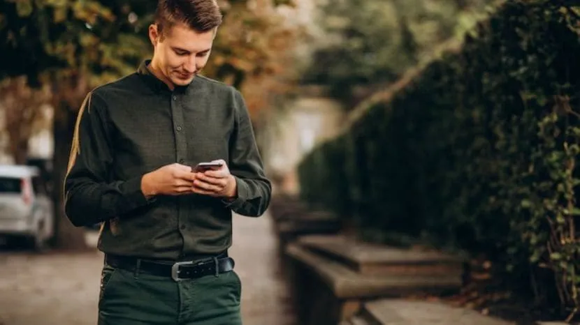 How Mobile Phone Radiation Affects Mens Fertility