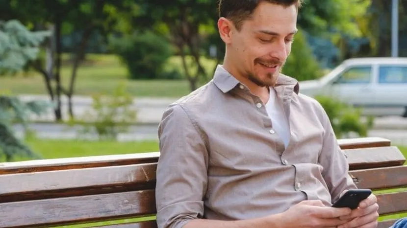 How Mobile Phone Radiation Affects Mens Fertility